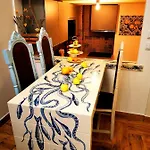 Charming Portuguese Style Apartment, For Rent Vida à Portuguesa, Fruta Or Polvo Local