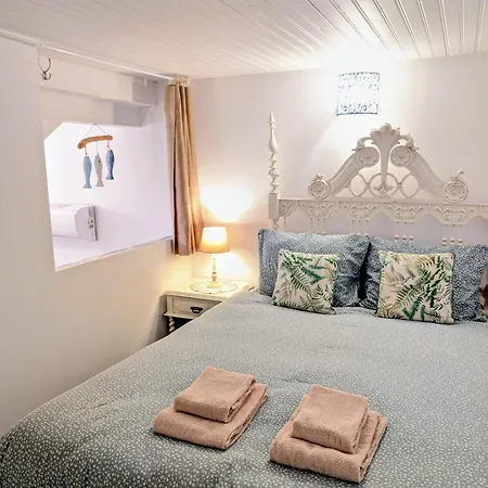 Appartement Charming Portuguese Style Apartment, For Rent 