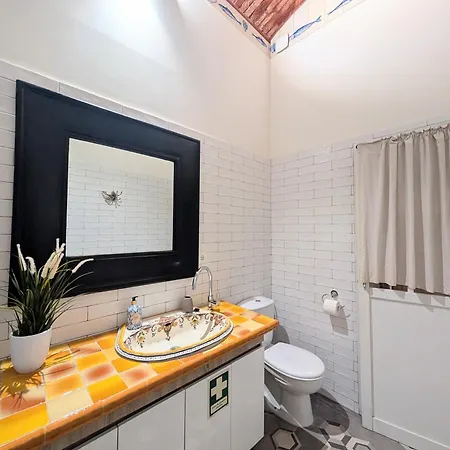 Vida A Portuguesa: Charming Portuguese-style Apartment *