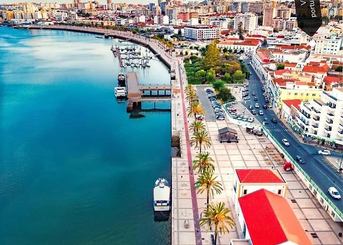 Appartement Charming Portuguese Style Apartment, For Rent 