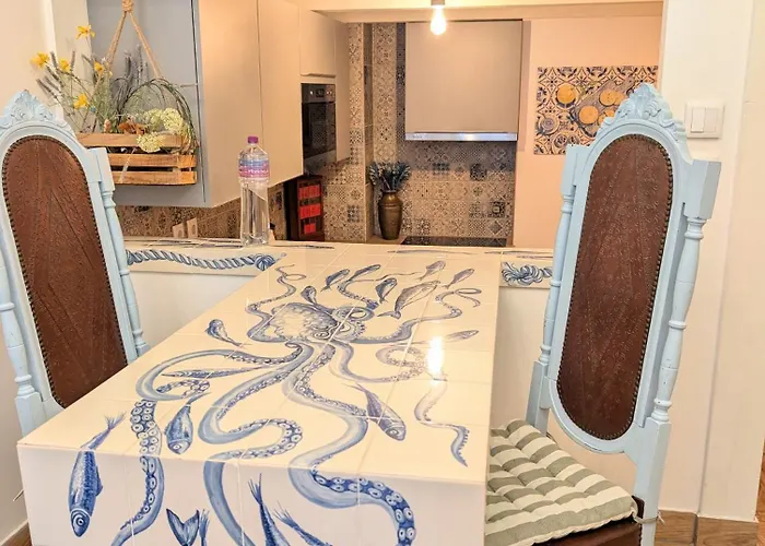 Apartamento Charming Portuguese Style Apartment, For Rent 