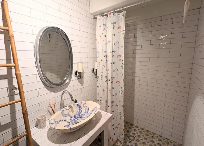 Charming Portuguese Style Apartment, For Rent 