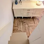 شقة Charming Portuguese Style Apartment, For Rent 